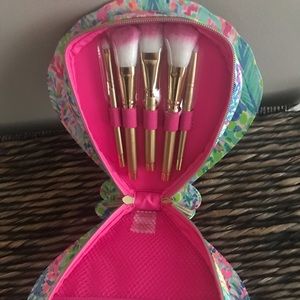 Lilly Pulitzer Travel Cosmetic Brush Set